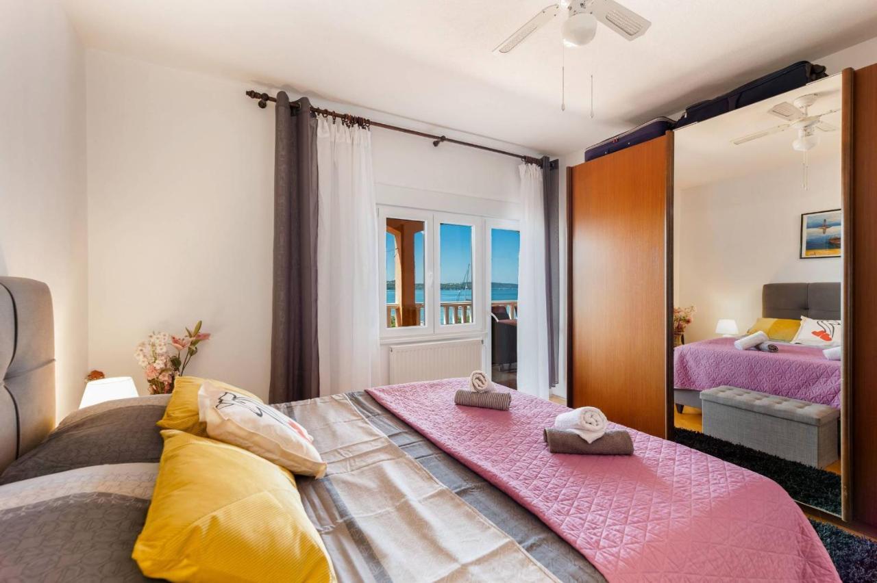 Apartment Lotus Trogir Exterior foto