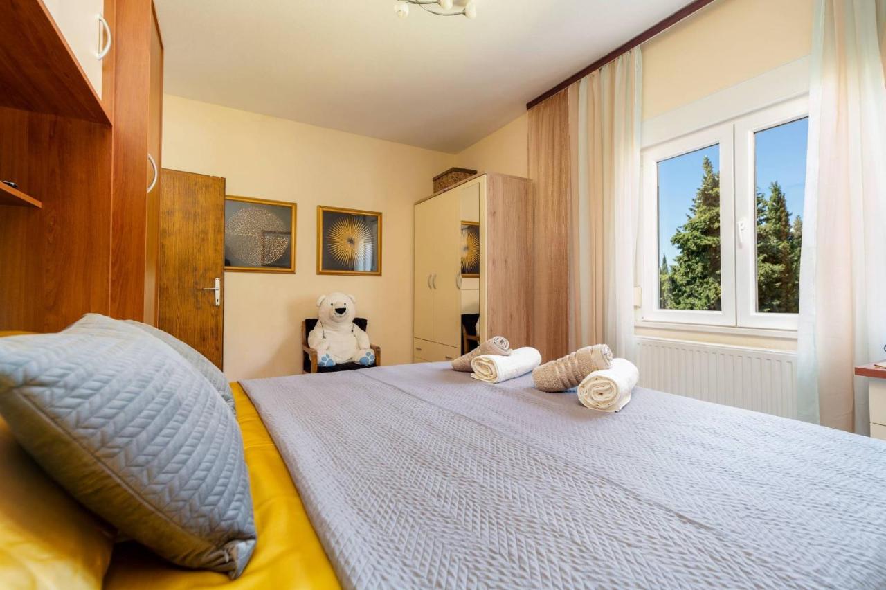 Apartment Lotus Trogir Exterior foto