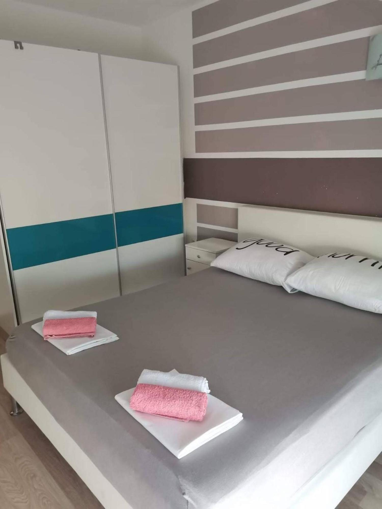 Apartment Lotus Trogir Zimmer foto