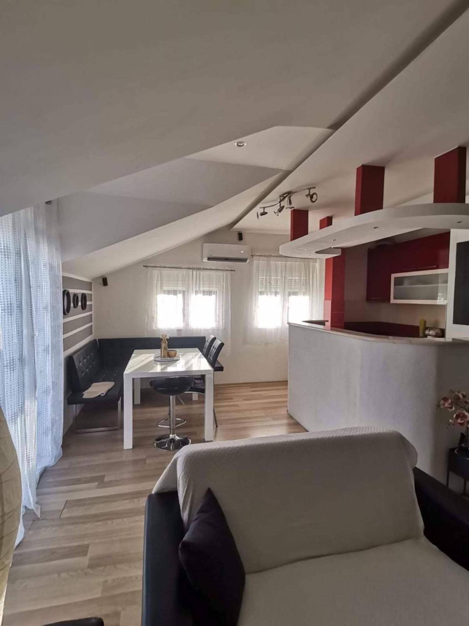 Apartment Lotus Trogir Zimmer foto