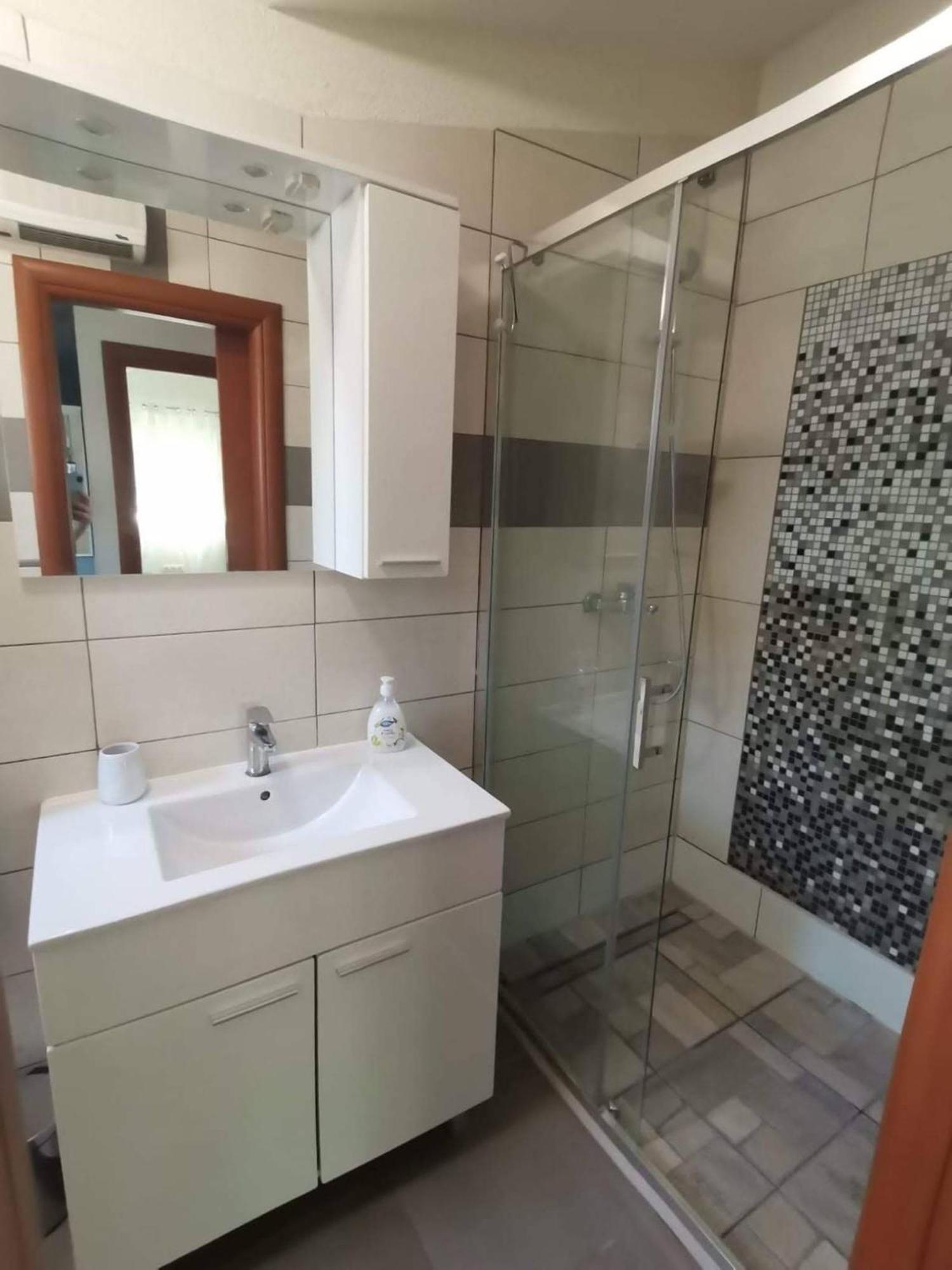 Apartment Lotus Trogir Zimmer foto